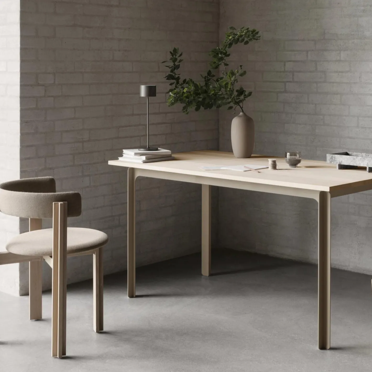 Hot Blomus ABENTO Tray, sharkskin