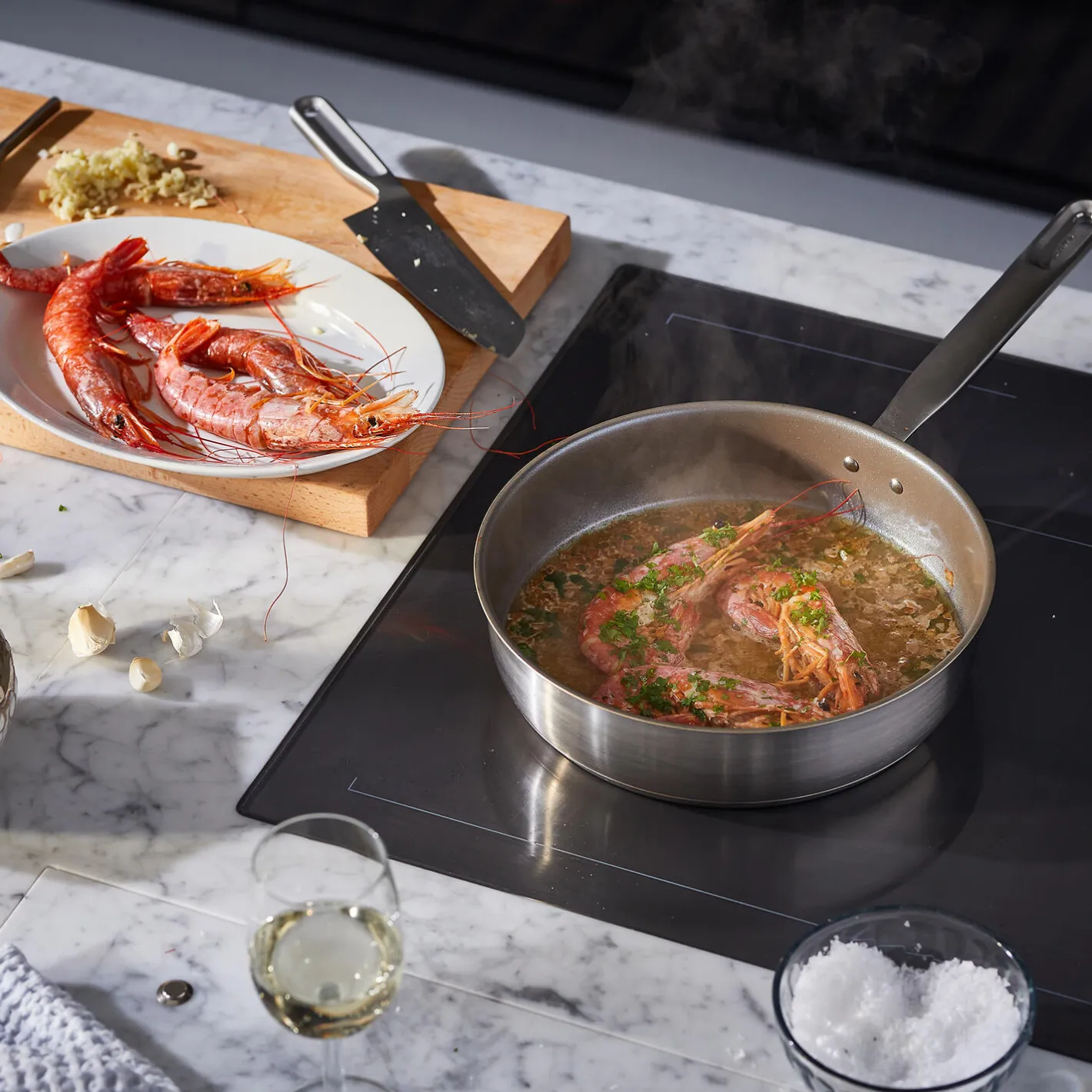 Sale Fiskars All Steel sauterpande med låg Ø 26 cm
