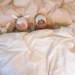 Cam Cam Copenhagen Baby sengetøj, classic stripes camel><noscript><img width=