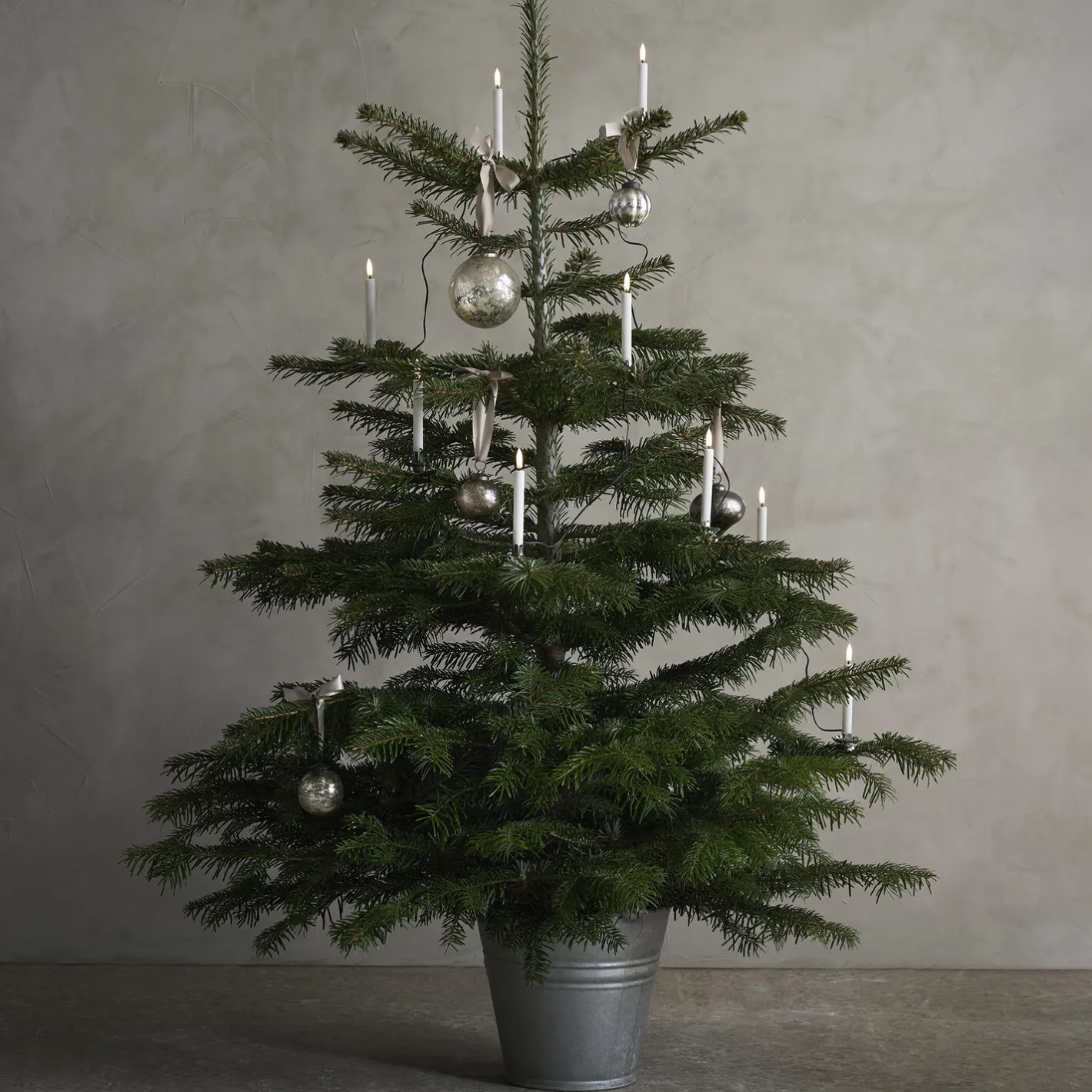 Uyuni Lighting Christmas string 12 candles USB-C, white> Lys & Duftlys