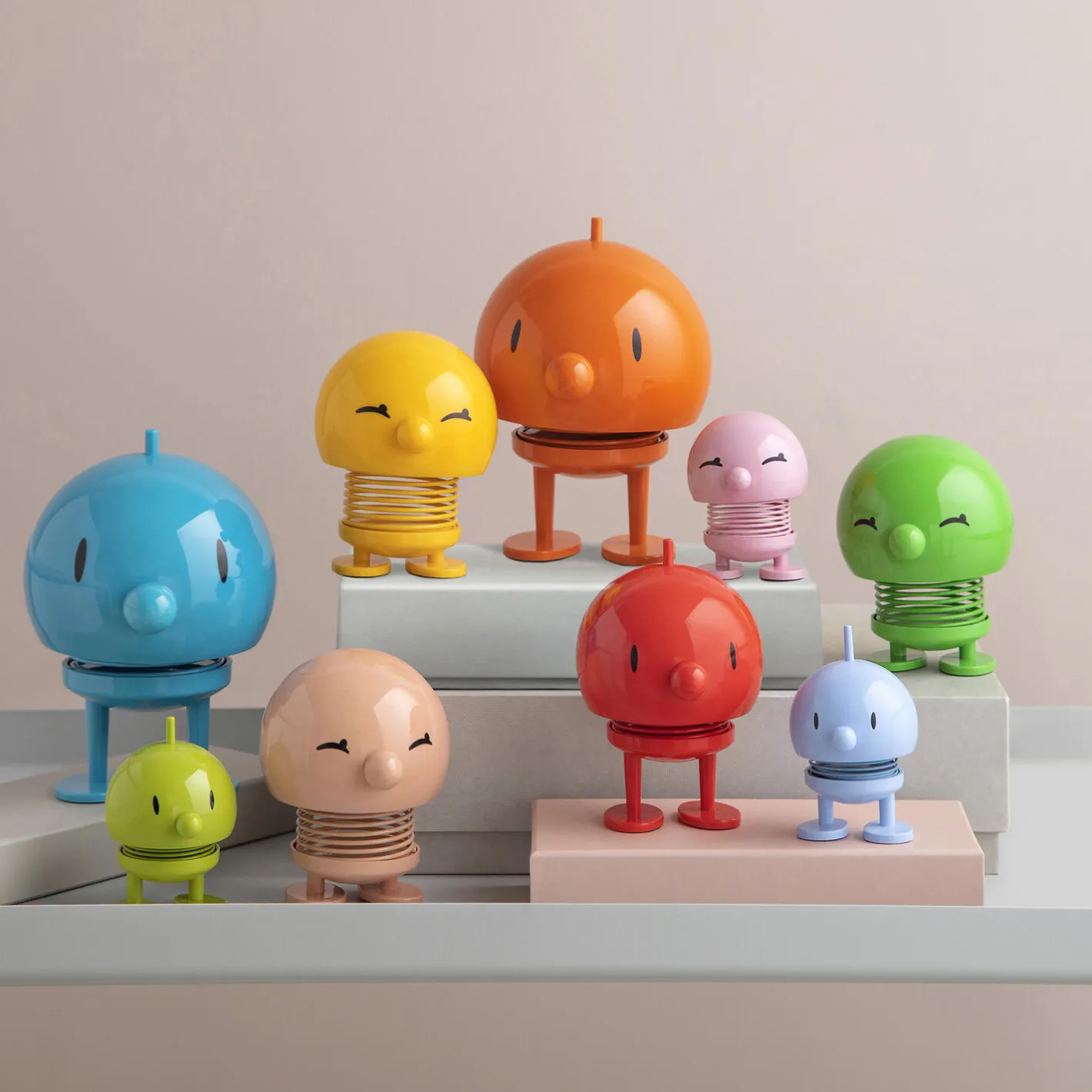 Hoptimist Classic Bumble, orange> Figurer & Glaskunst