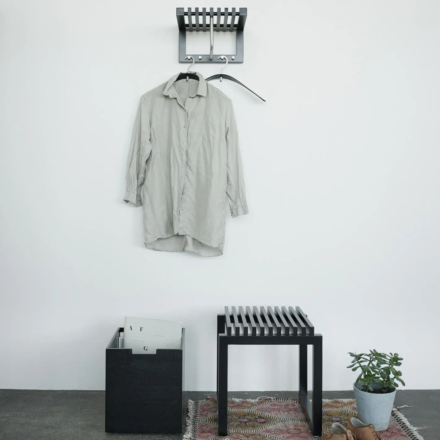 Skagerak by Fritz Hansen Cutter Box High, sort/eg> Småopbevaring
