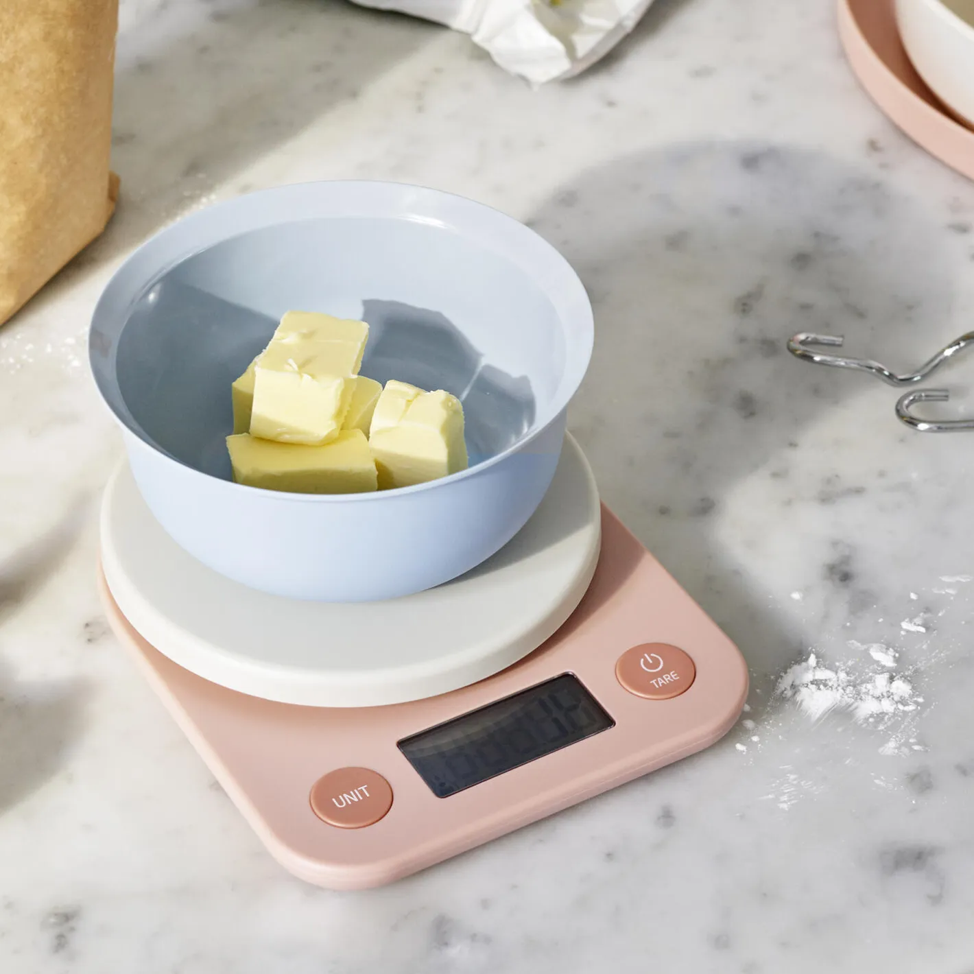 Discount RIG-TIG FOODIE køkkenvægt, light rose