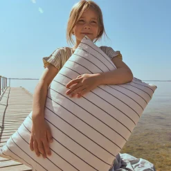 Dear April Juno junior sengetøj,><noscript><img width=