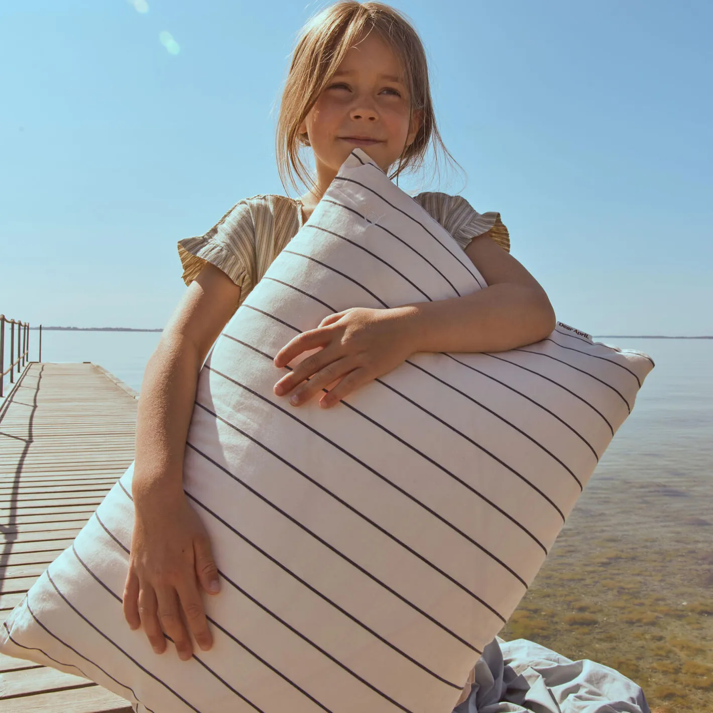 Dear April Juno junior sengetøj,>Børn Soveudstyr|Sengetøj