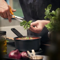 Clearance Fiskars Køkkensaks