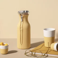 Eva Solo Køleskabskaraffel, golden sand