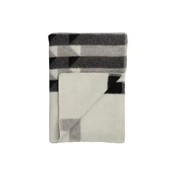 Hot Røros Tweed KVAM Throw, greyscale
