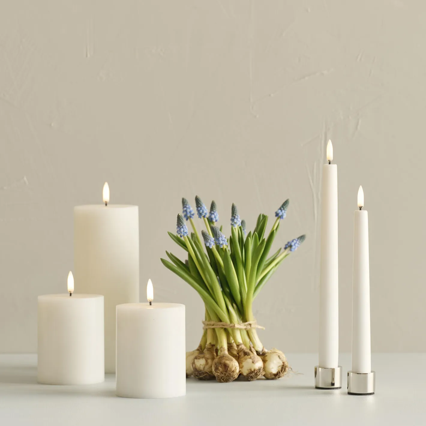 Uyuni Lighting LED Pillar Candle 10 cm,> Lys & Duftlys