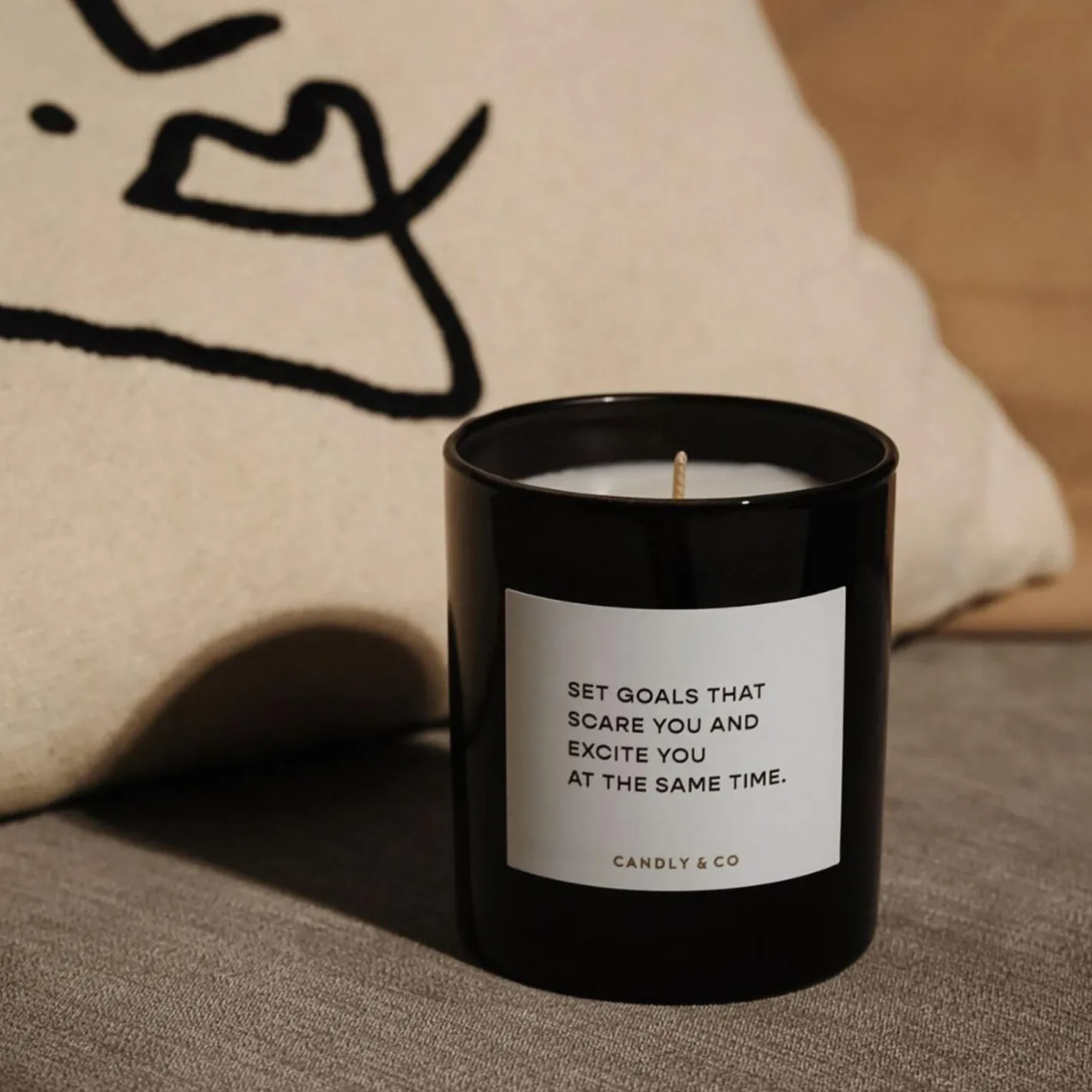 Candly & Co No. 4 Candle, Set goals that scare you and excite you at the same time> Lys & Duftlys