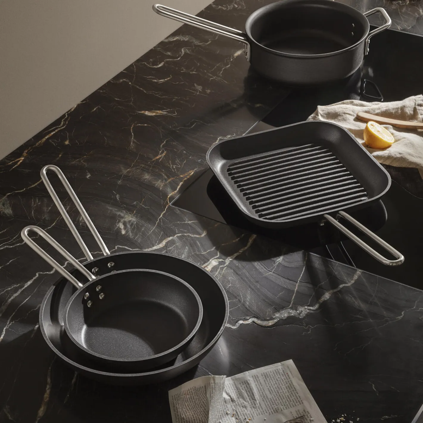 Eva Trio Professional Stegepande keramisk Ø 28 cm> Gryder & Pander