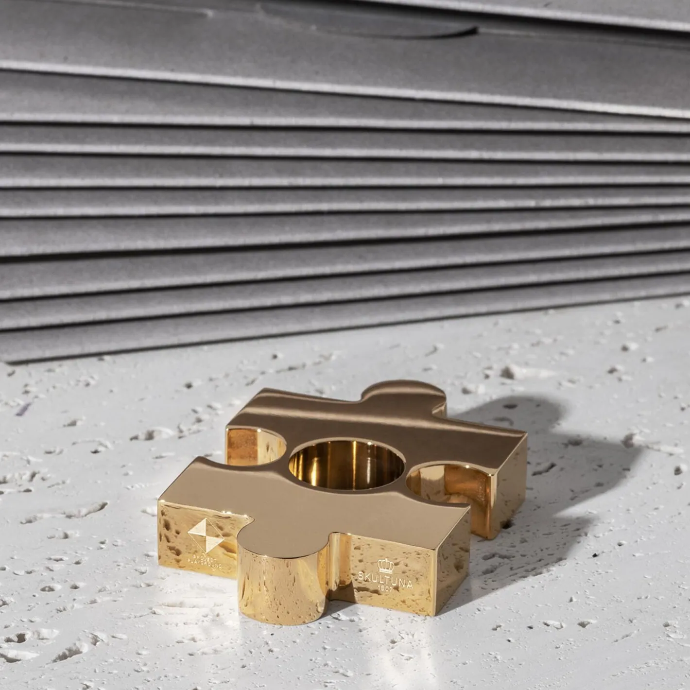 Online Skultuna Project Playground Puzzle Candleholder gold