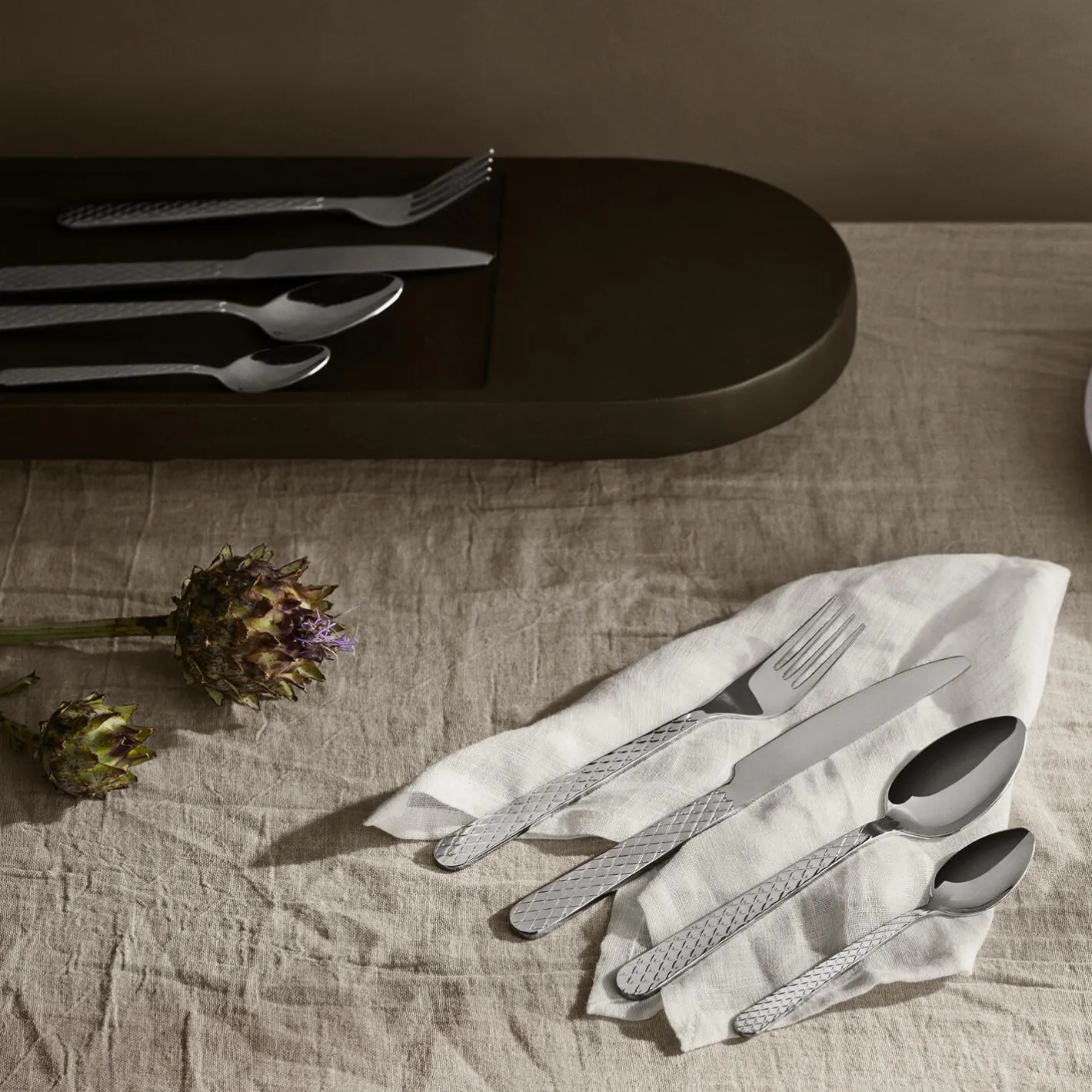 New Lyngby Porcelæn Rhombe Bestiksæt 16 stk.