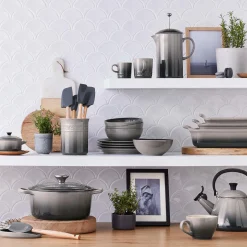 Clearance Le Creuset Signature rund gryde Ø 28 cm, flint