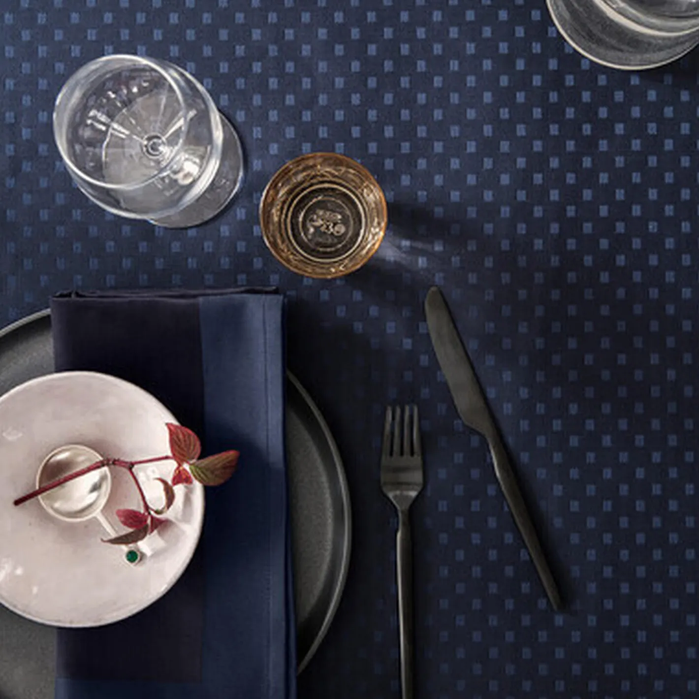 Georg Jensen Damask SNOWFLAKES dug,> Bordtekstiler
