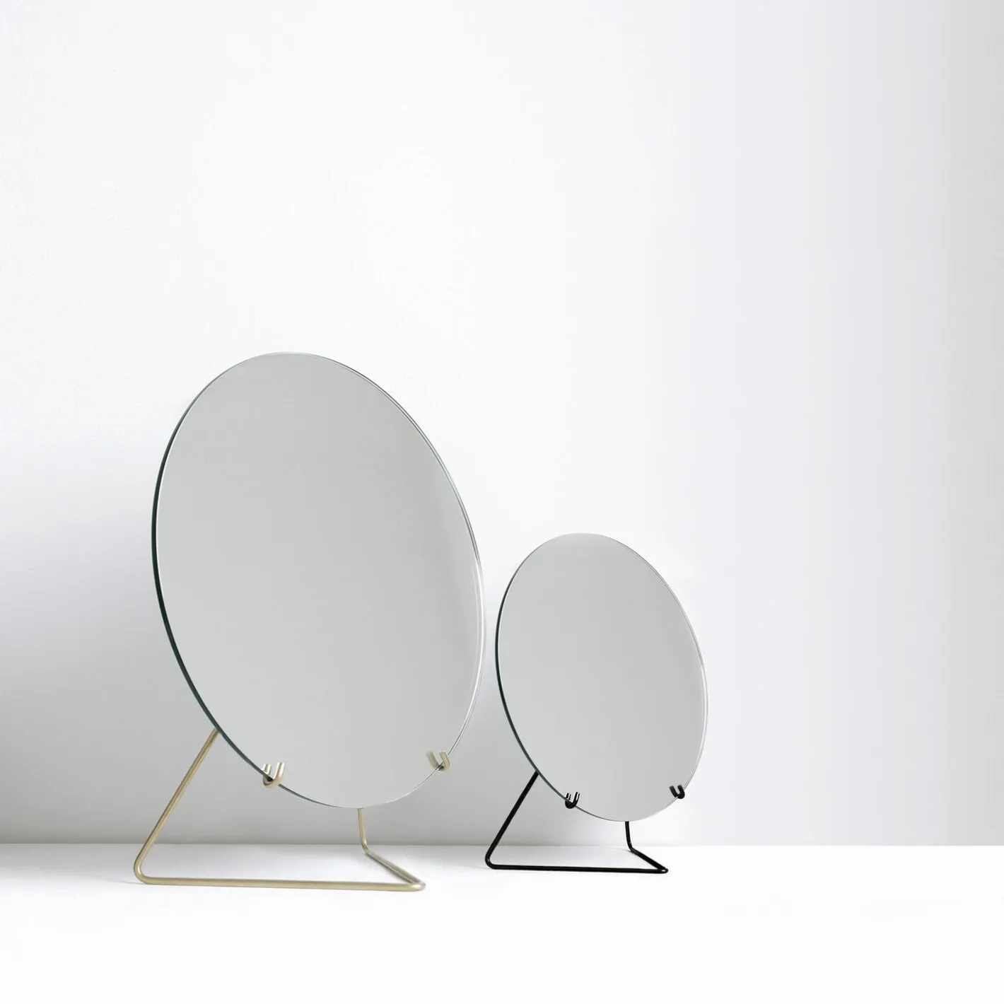 MOEBE Standing Mirror,> Bordspejle